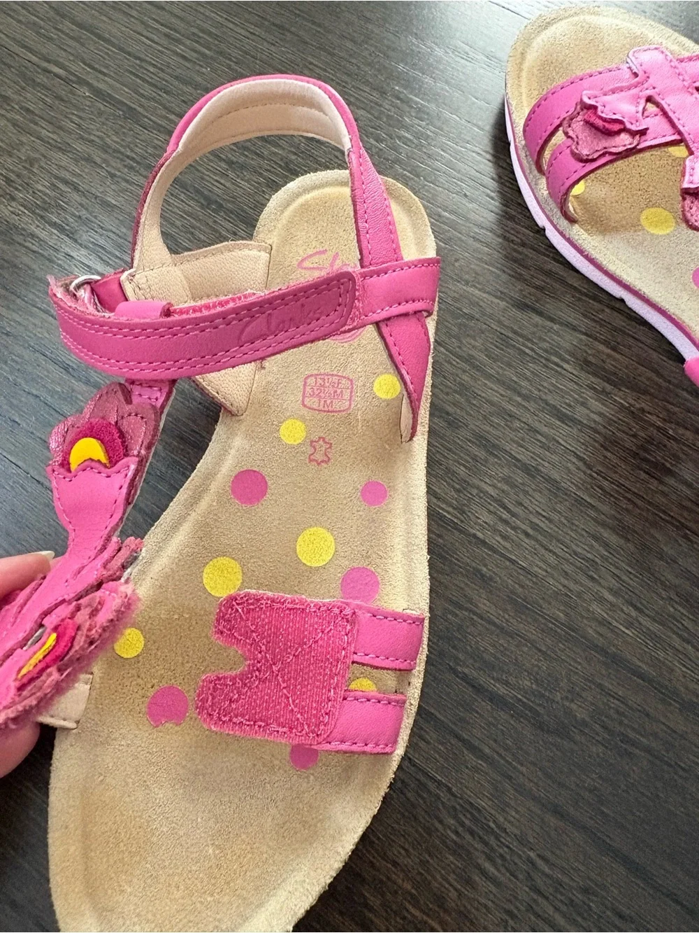 CLARKS Girls' Pink Sandals - Kids' Summer Shoes Genuine Leather Size 1